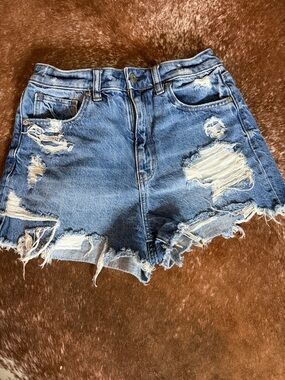 AE mom shorts size 6